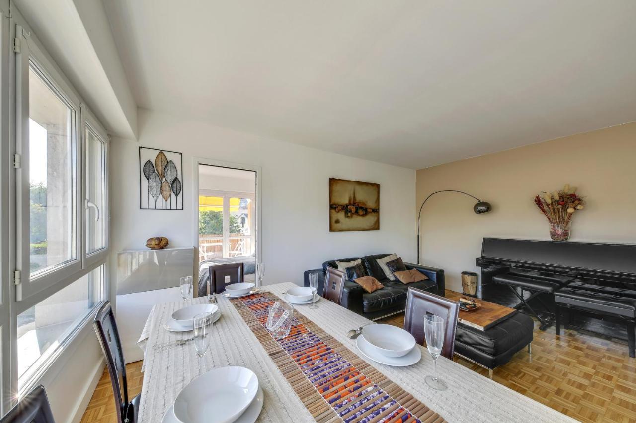 Chic Apart Versailles Castle Apartment เลอเชอส์เนย์ ภายนอก รูปภาพ